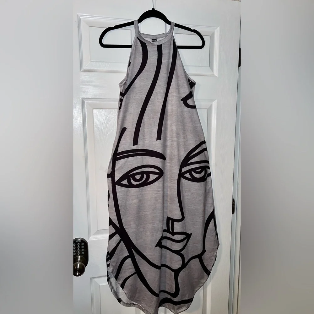 Abstract Face Print Gray Maxi Dress - Picture 3 of 4